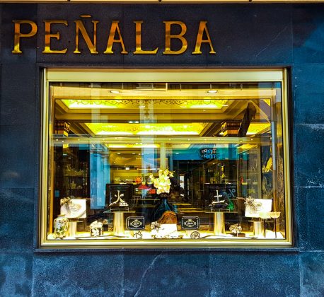 4 comercios especiales donde comprar este San Valent&iacute;n en Asturias
