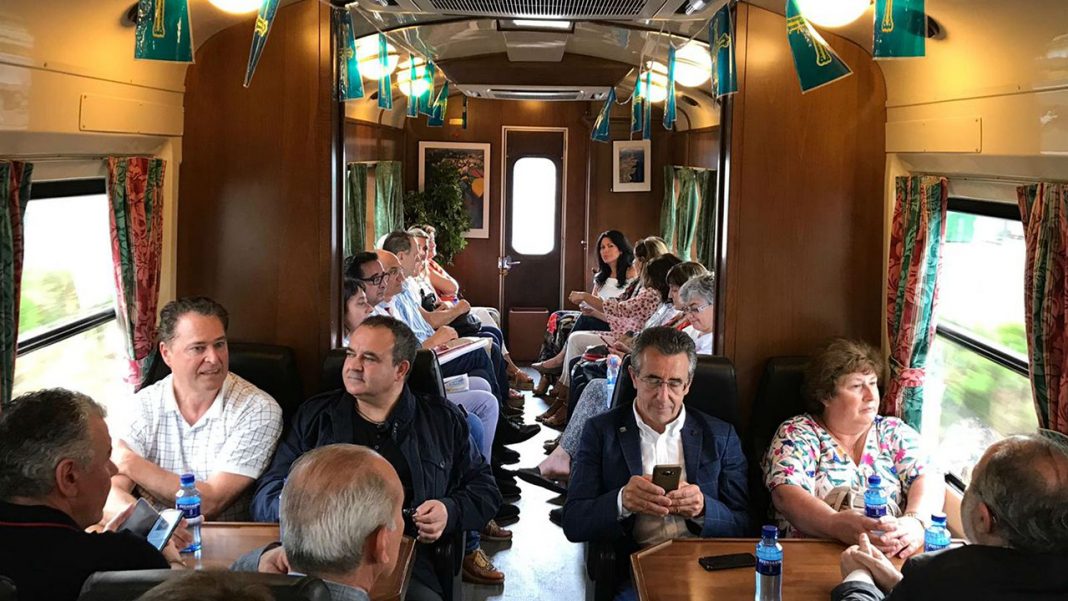 Los trenes turísticos empiecen sus rutas por Asturias